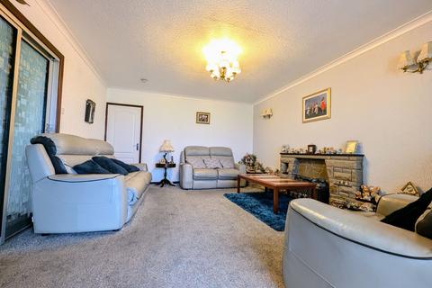 2 bedroom semi-detached bungalow for sale, Bamburgh Avenue, South Shields, NE34