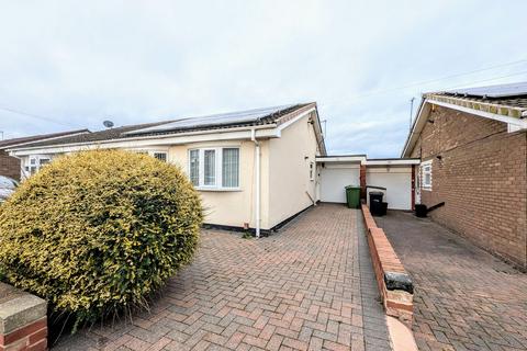 2 bedroom semi-detached bungalow for sale, Bamburgh Avenue, South Shields, NE34