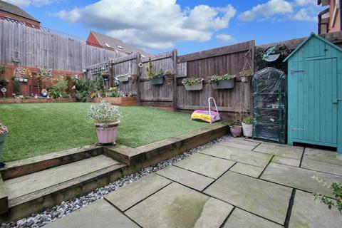 2 bedroom end of terrace house for sale, Bootmaker Crescent, Raunds NN9