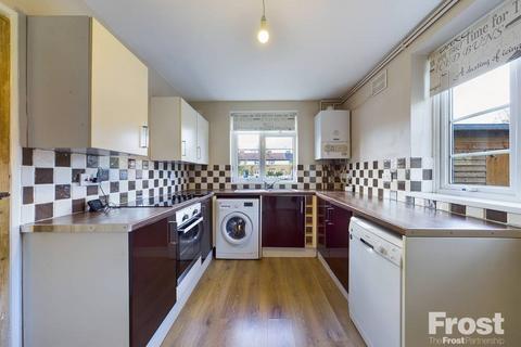 2 bedroom end of terrace house for sale, Ordnance Close, Feltham, TW13