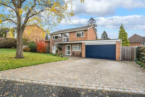 4 bedroom detached house for sale, Southcote, Surrey GU21