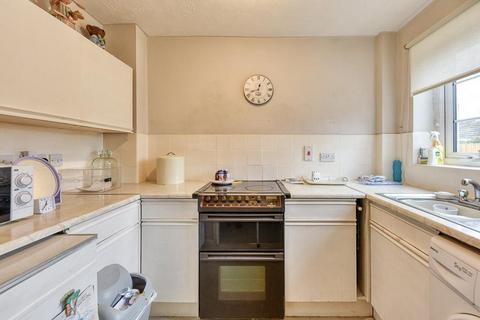 2 bedroom townhouse for sale, Rochester Avenue, Netherfield, Nottingham