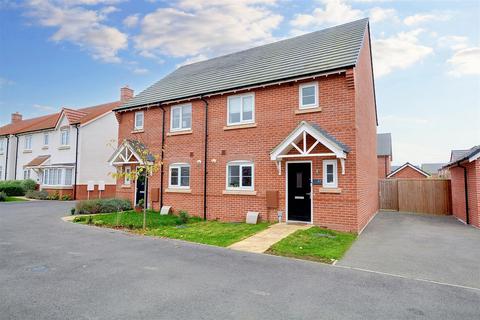 3 bedroom semi-detached house for sale, Huffer Road, Kegworth