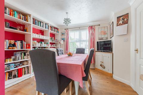 9 Bracken Close, Horsford, Norwich, NR10 3RQ