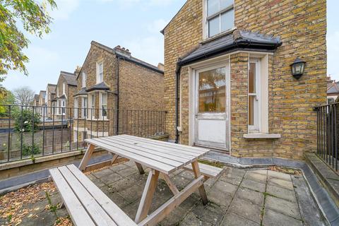 2 bedroom flat for sale, Hubert Grove, London SW9