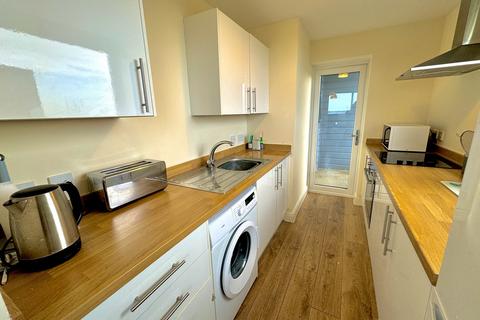 2 bedroom flat to rent, Liverpool L17