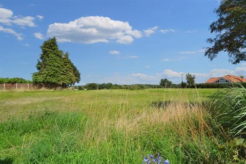 3 bedroom detached house for sale, High Street, Marsham