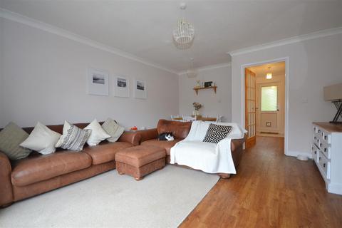 2 bedroom end of terrace house for sale, Bingham Close, Verwood