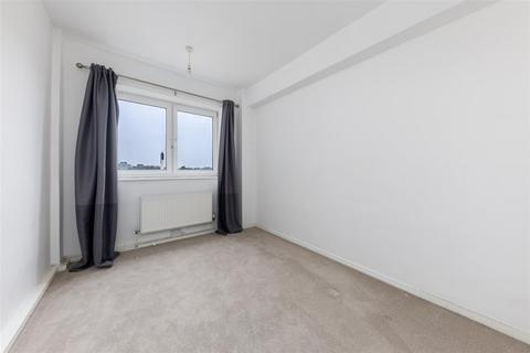 2 bedroom flat to rent, Upper Richmond Road, London