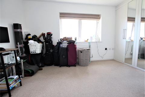 2 bedroom house to rent, Quicksilver Street, Worthing, West Sussex, BN13