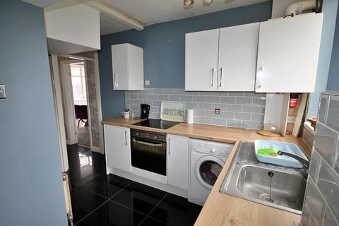 3 bedroom semi-detached house for sale, The Island, Mile Oak, Tamworth