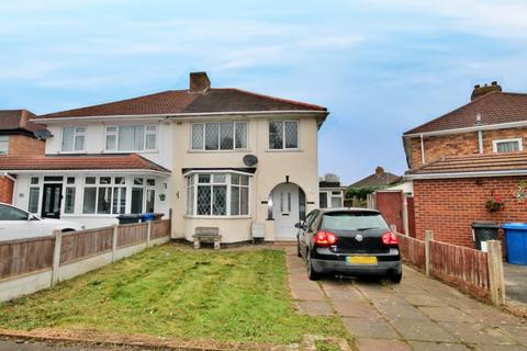 3 bedroom semi-detached house for sale, The Island, Mile Oak, Tamworth