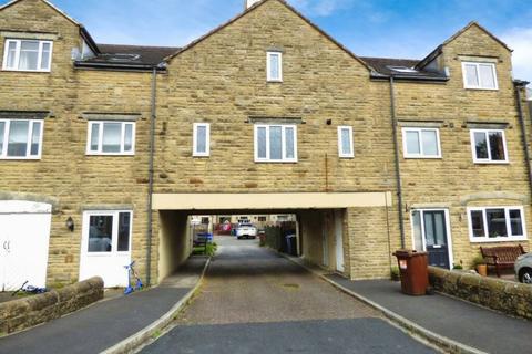 3 bedroom terraced house for sale, Carleton Avenue, Skipton, BD23