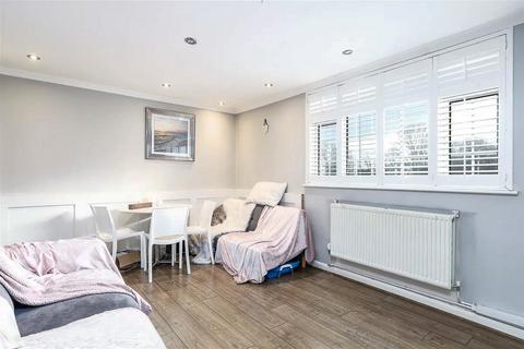 3 bedroom end of terrace house for sale, Goffs Lane, Waltham Cross EN7