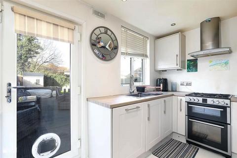 3 bedroom end of terrace house for sale, Goffs Lane, Waltham Cross EN7