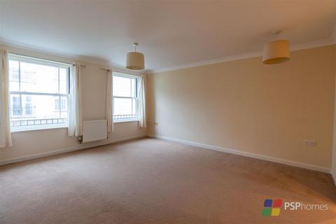 2 bedroom flat for sale, Middle Village, Haywards Heath