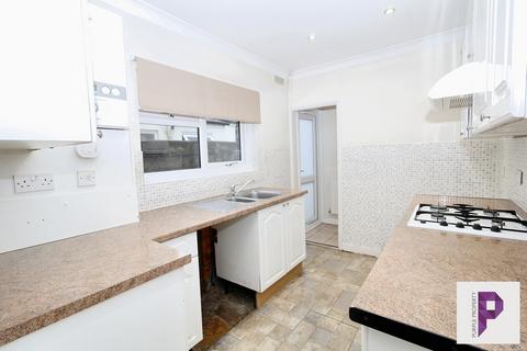 3 bedroom terraced house for sale, Livingstone Road, Gillingham, Kent, ME7