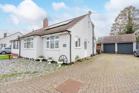 2 bedroom semi-detached bungalow for sale, Bridorley Close, Nyetimber, Bognor Regis