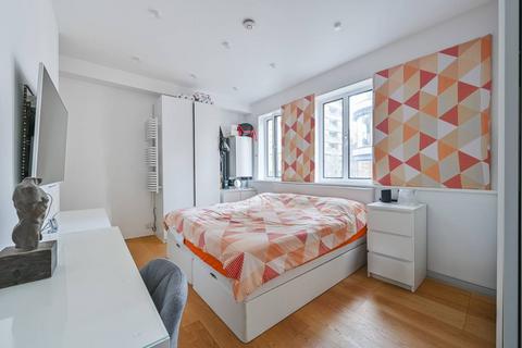 2 bedroom flat to rent, Marshal Street, Soho, London, W1F