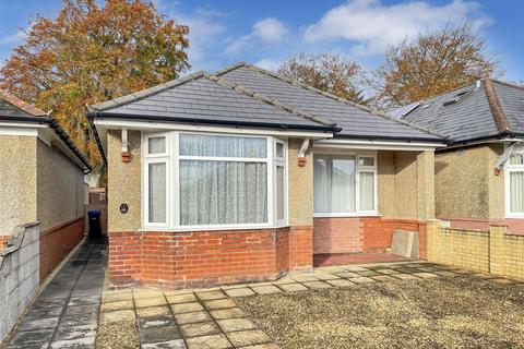 2 bedroom detached bungalow for sale, Harper Road, Salisbury SP2