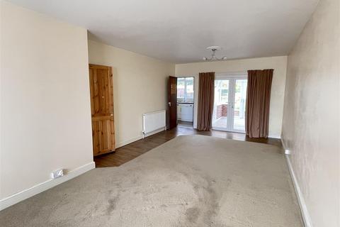 2 bedroom detached bungalow for sale, Harper Road, Salisbury SP2