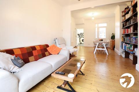 2 bedroom end of terrace house for sale, Myrtledene Road, Abbey Wood, London, SE2