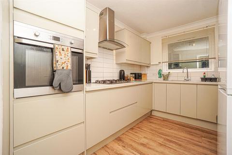 1 bedroom flat for sale, Chapel Park Road, St. Leonards-On-Sea