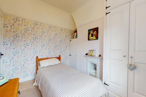 7 Guycroft, Otley, LS21 3DS