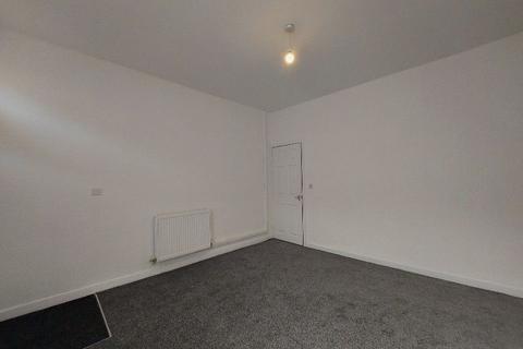 2 bedroom terraced house to rent, Laithe Street, Burnley BB11