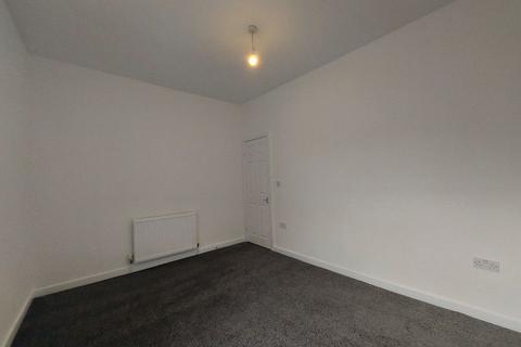 2 bedroom terraced house to rent, Laithe Street, Burnley BB11