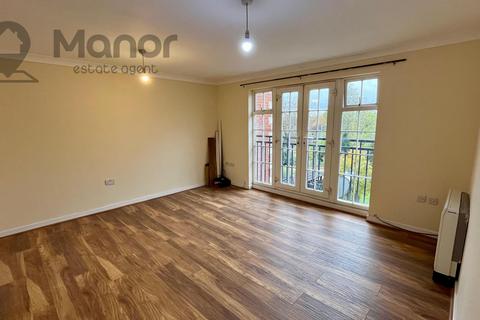 2 bedroom flat to rent, Queensberry Place, Manor Park, E12 6UW