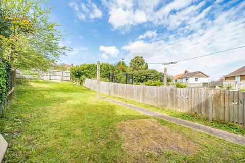 69 Fox Lane, Winchester, SO22 4EA