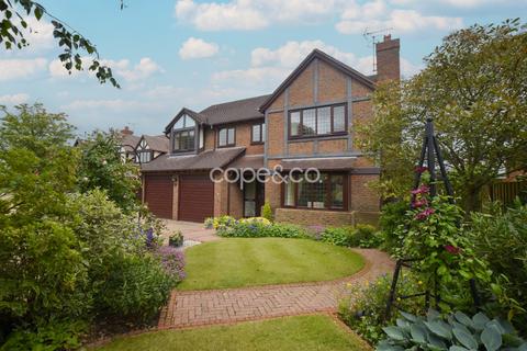 4 bedroom detached house to rent, Durose Court, Bramshall, Uttoxeter, Staffordshire, ST14 5NF