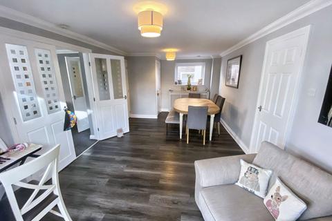 42 Benfield Close, Consett, DH8 0RH