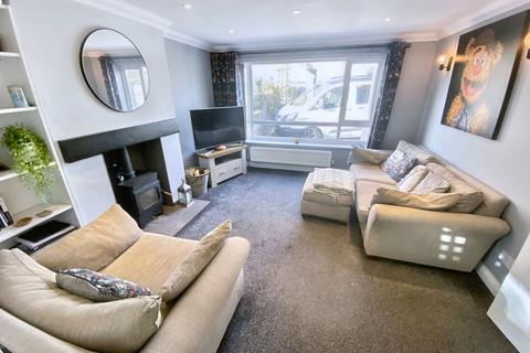 42 Benfield Close, Consett, DH8 0RH
