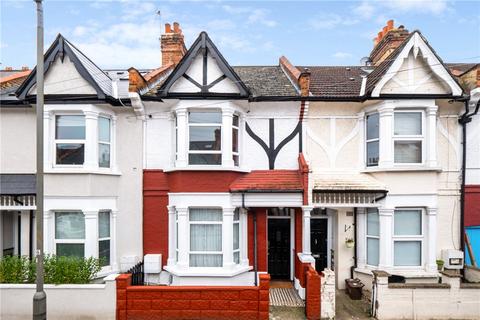 4 bedroom terraced house to rent, Valnay Street, London, SW17