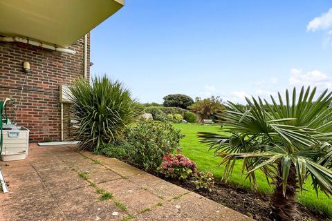 3 bedroom apartment for sale, Elverlands Close, Ferring, Worthing, West Sussex