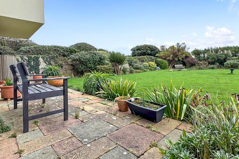 3 bedroom apartment for sale, Elverlands Close, Ferring, Worthing, West Sussex