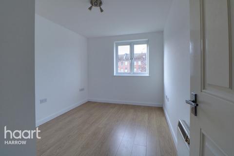 2 bedroom apartment for sale, Queensbury