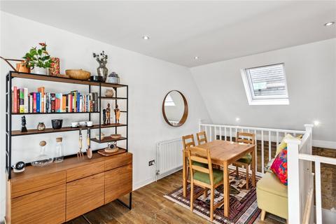 2 bedroom apartment for sale, London SW8