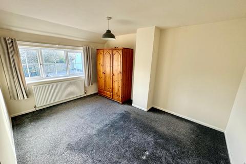 3 bedroom house to rent, Backhall Street, Caerleon, Newport