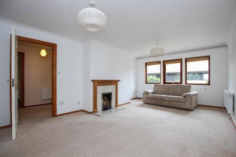 3 bedroom detached bungalow to rent, Joiners Court, Cambridge CB21