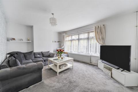 3 bedroom semi-detached house for sale, Latchmere Close, Richmond TW10