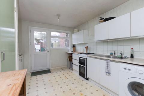 3 bedroom terraced house for sale, Patrington Close, Crawley RH11