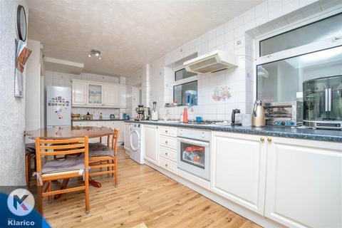 3 bedroom end of terrace house for sale, Billingsley Road, Birmingham B26