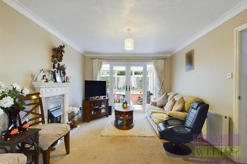 4 bedroom detached house for sale, Hillside Road, Hastings