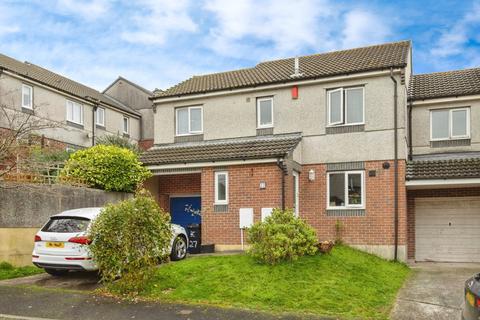 4 bedroom end of terrace house for sale, Oaklands Road, Liskeard PL14