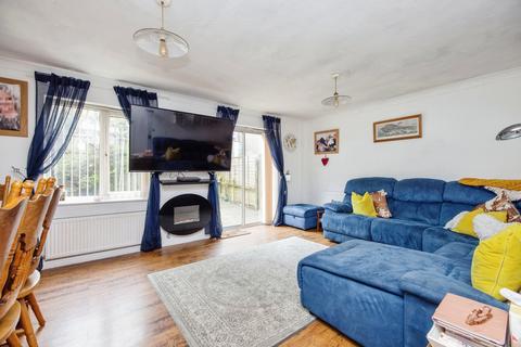 4 bedroom end of terrace house for sale, Oaklands Road, Liskeard PL14