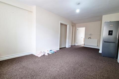 3 bedroom townhouse for sale, Gooding Close, Braunstone