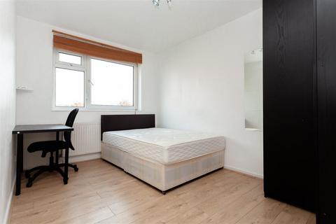 37 Pollard Street, London, E2 6LY